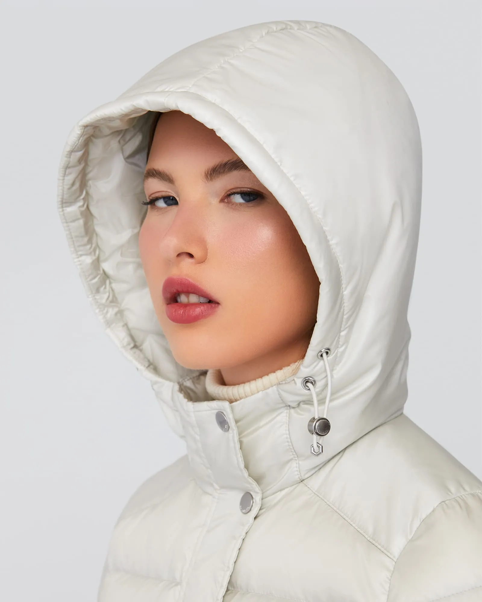 DOROTHY LONG HOODED | Lightweight Down Jacket