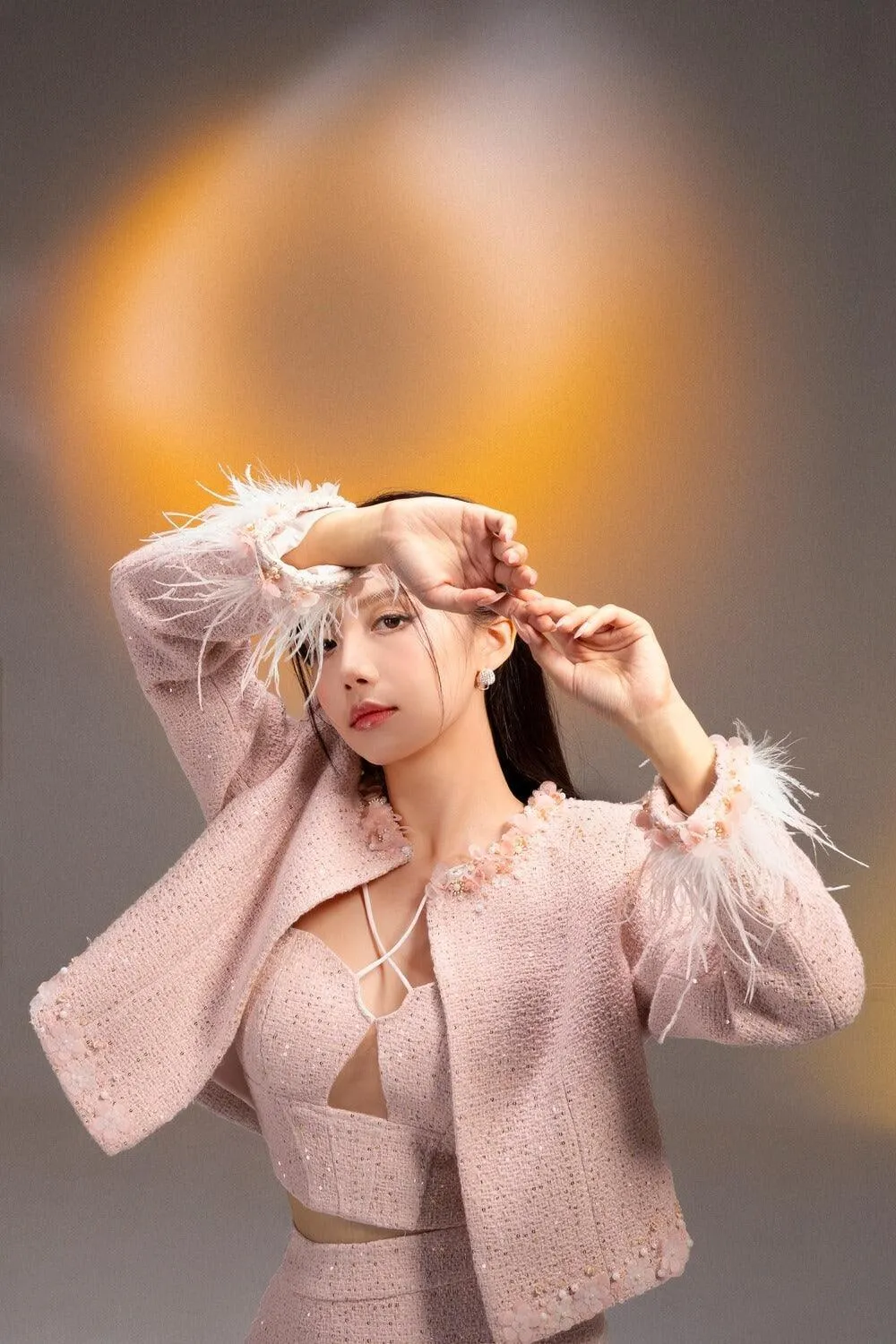Feather Star Cropped Long Sleeved Tweed Jacket