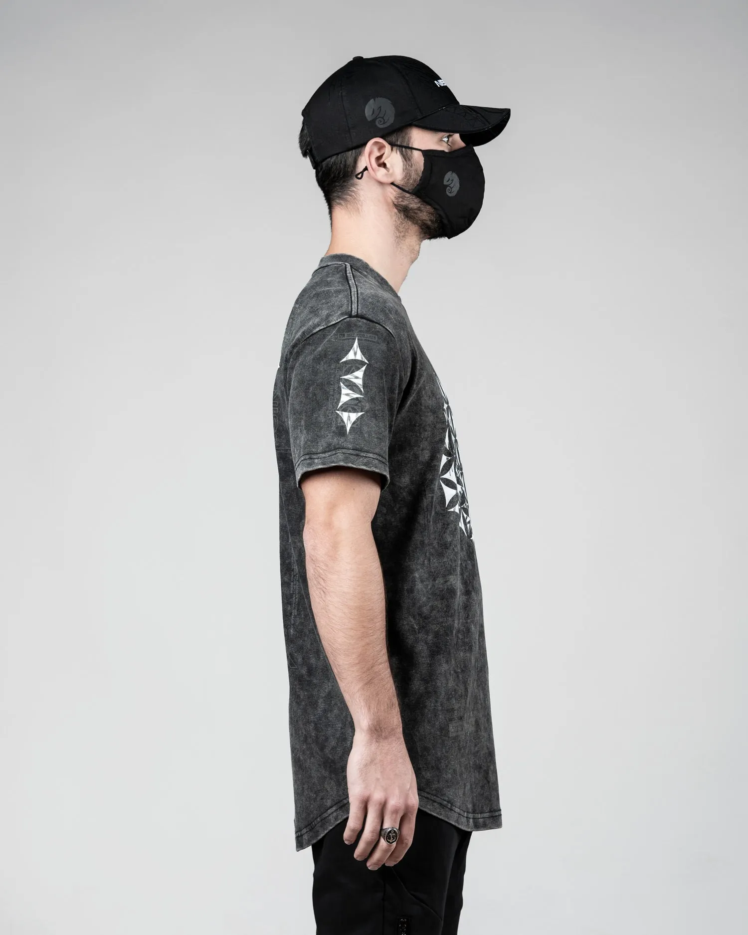 INERTIA Sacred scoop ( 1 for 1 sweater campaign )