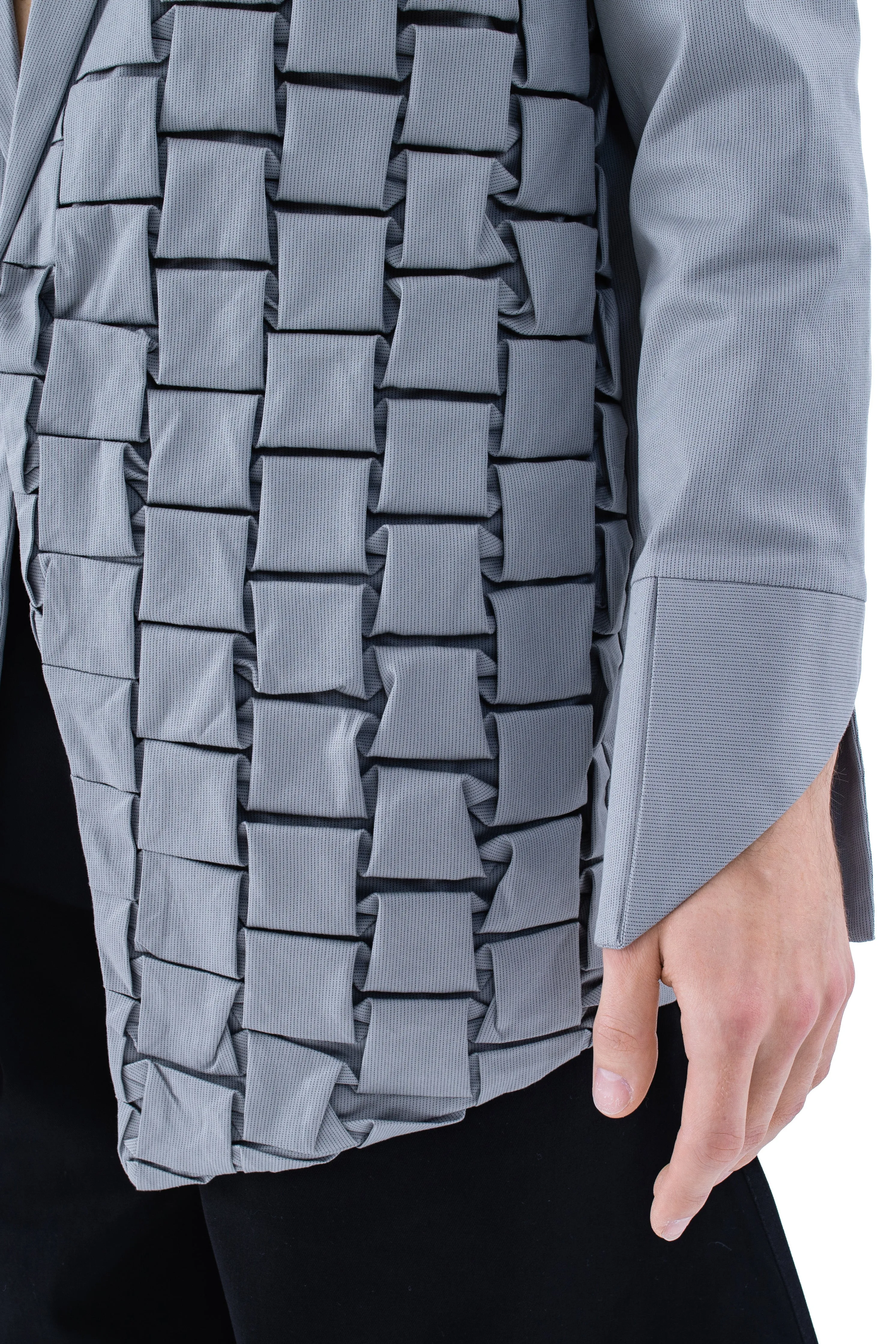 RUN(A)WAY 3D PLEAT ORIGAMI GREY BLAZER