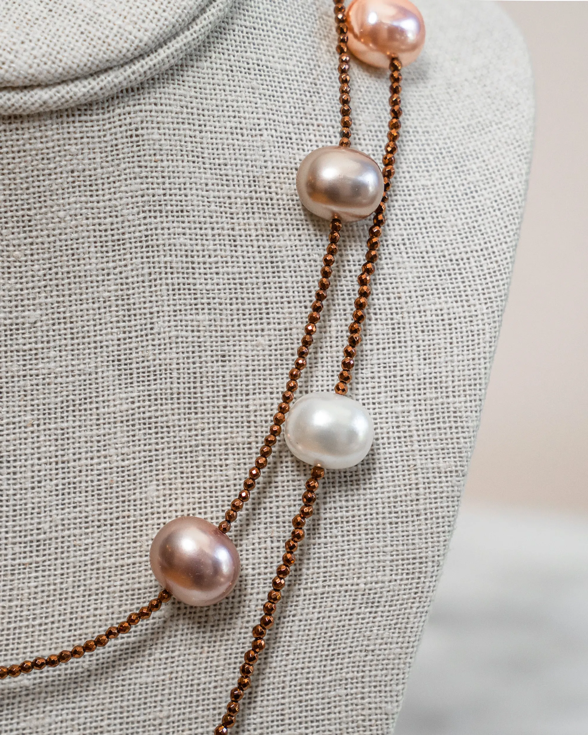 Shell Pearl Necklace