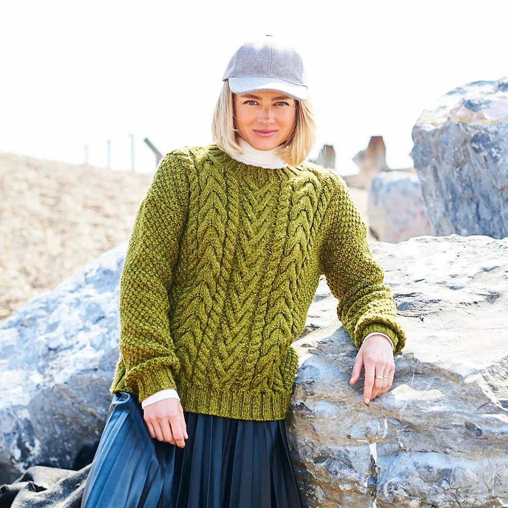 Stylecraft Fusion Chunky Adult Sweater and Tank Top Pattern 9941