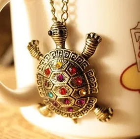 Women's vintage diamond inlaid cute little turtle sweater chain necklace